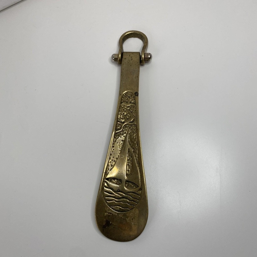 BEAUTIFUL BRASS NAUTICAL SHOE HORN 7.5" ANCHOR RUDDER BOAT DESIGN VINTAGE